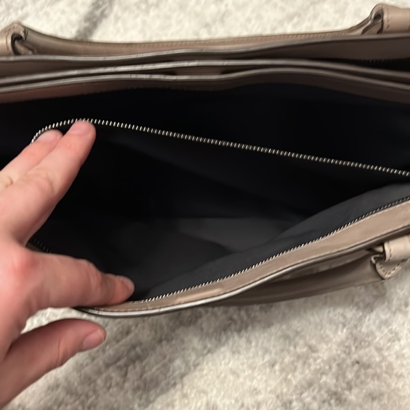 Coach Borough Bag Medium NWOT - Picture 11 of 15